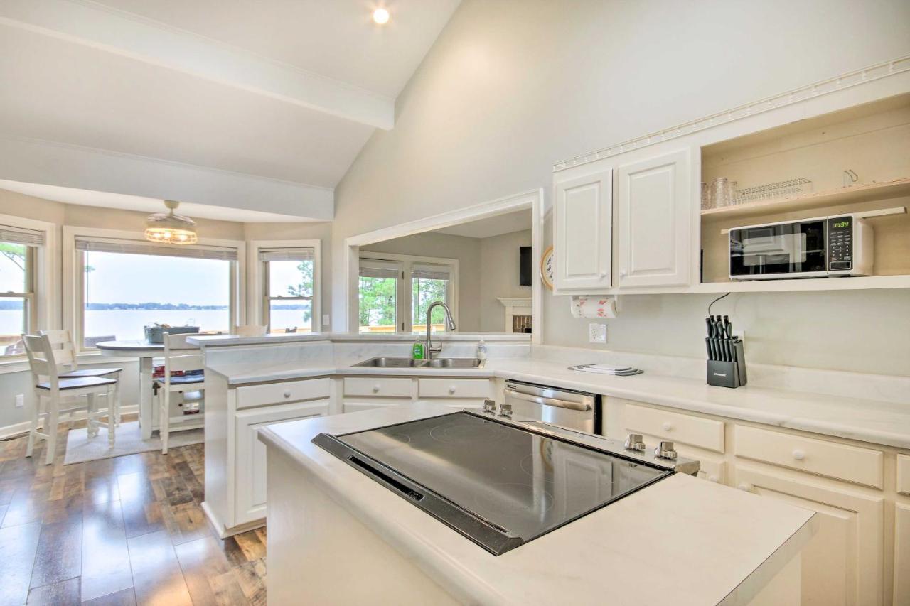 Gilbert Lakefront Retreat With Private Dock! Hollywood Point Экстерьер фото
